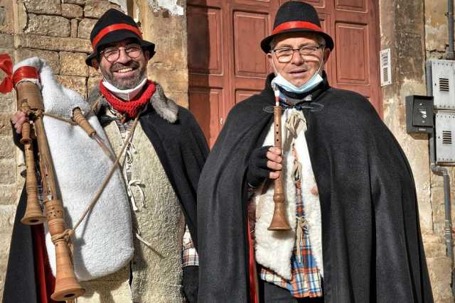 L'antica tradizione della zampogna natalizia: a Bitonto c'� chi sta cercando di preservarla